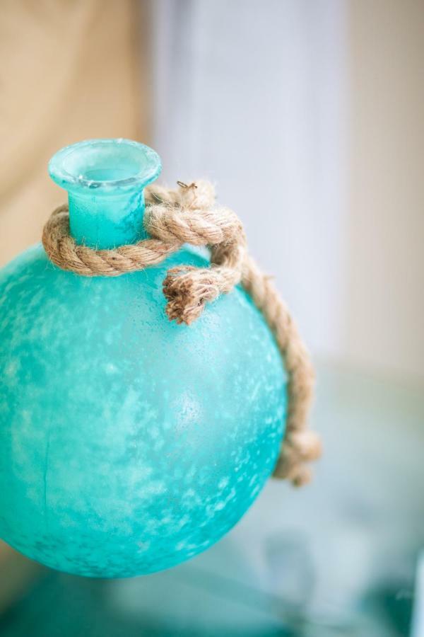 Seashell Escape Apartment นาวาร์ ภายนอก รูปภาพ